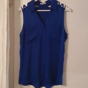 Express sleeveless portfino blouse